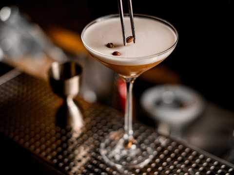 hot-shot cocktail
