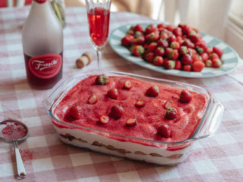 Fresita_mansikkatiramisu_Annin_Uunissa
