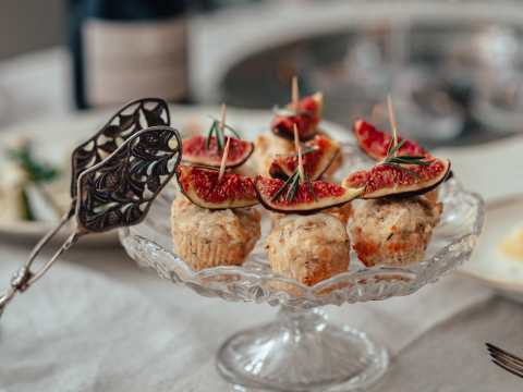 Parmesanmuffinit_viikunaa