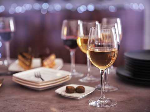 jälkiruokaviinilaseja