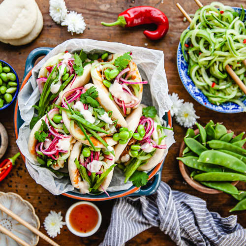 Bao buns med sticky pork.