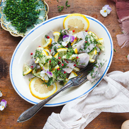 Sill med citron, dill och pepparrot.