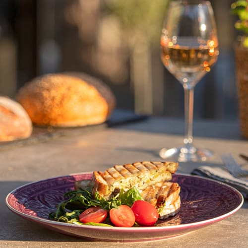 Tuna Melt och ett glas rosé