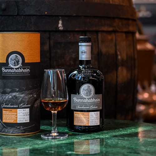 Bunnahabhain Muscat Hogshead Single Cask 