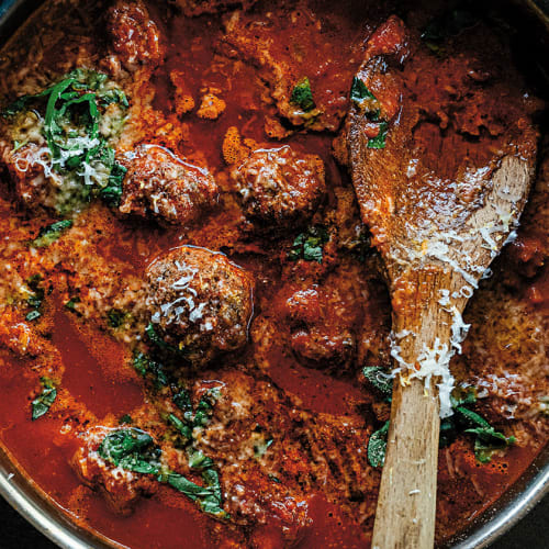 Vildsvinsfrikadeller i tomatsås 