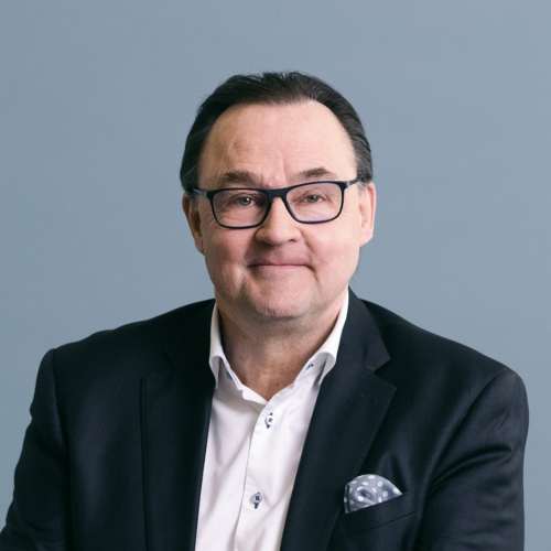 Jyrki Mäki-Kala - CV kuva - 800x800