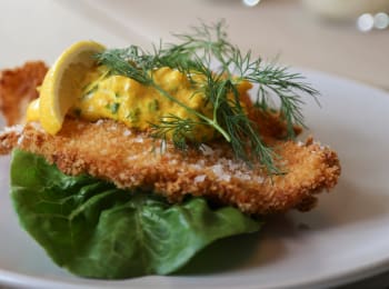 Fish fillet breaded in panko with LINIE remo and citrus