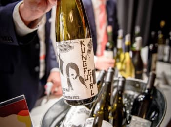 kung fu girl riesling valkoviini