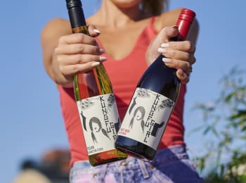 kungfu_girl_pinot_noir_ja_riesling