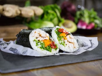 Sushiburritossa yhdistyvät kahden mantereen maut