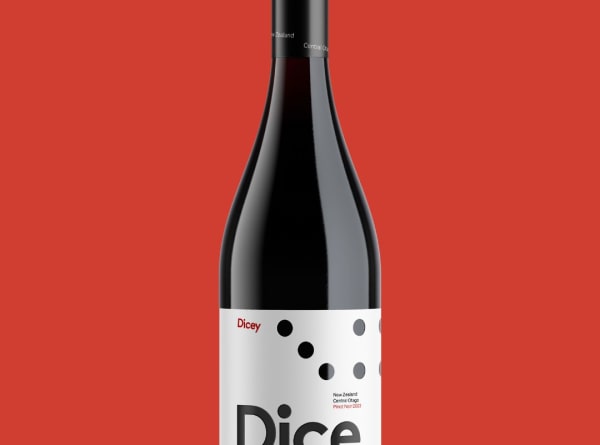 Dice_Pinot_Noir