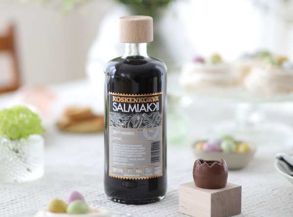 Easter egg shot with Koskenkorva Salmiakki