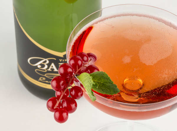 Punaherukka-cava-cocktail