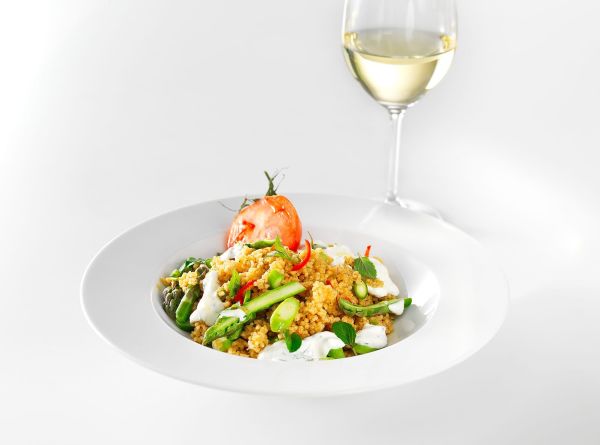 Parsa-couscous-salaatti