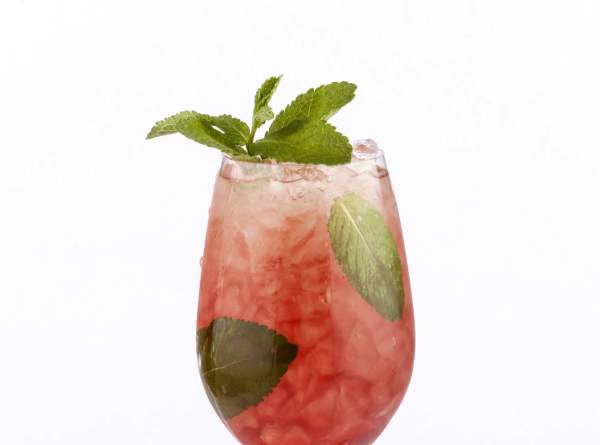 Fresita Julep -kuohuviinidrinkin ohje