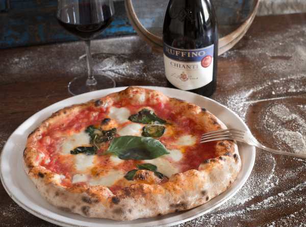 Italialaisen pizzaiolon vinkit kotikokille – näin teet huippupizzaa!