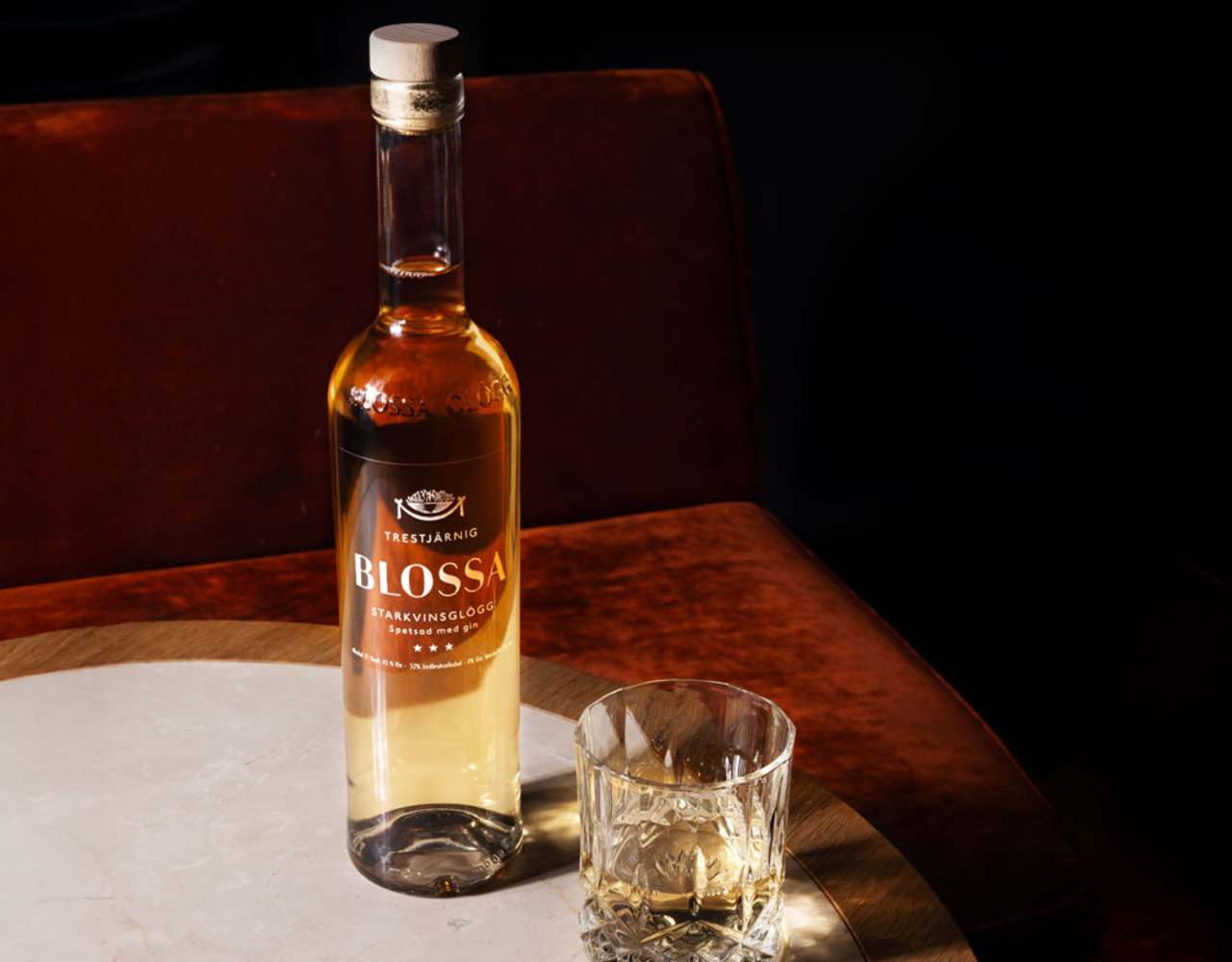 Blossa Trestjärnig Frost with gin.
