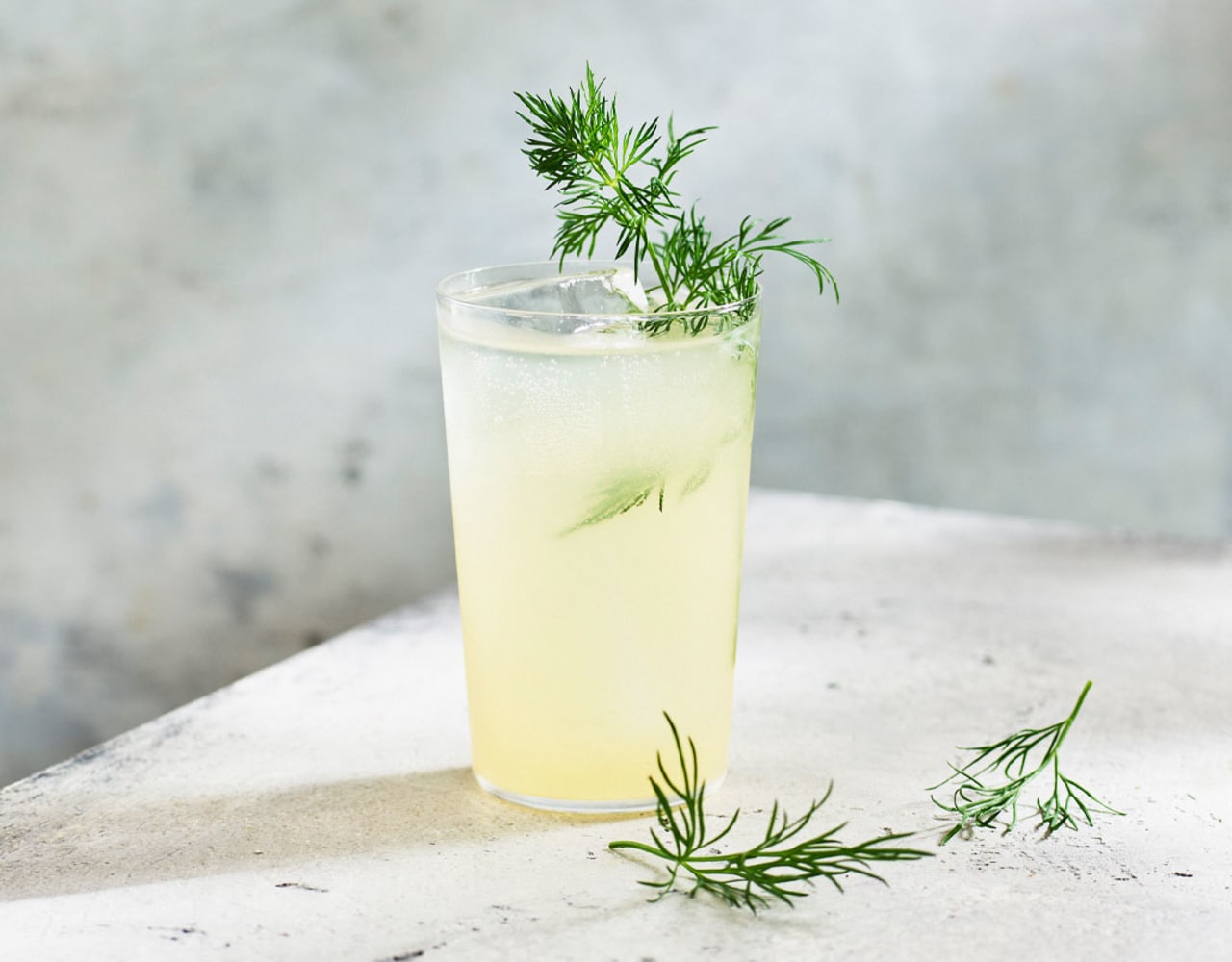 Apple & Dill drink