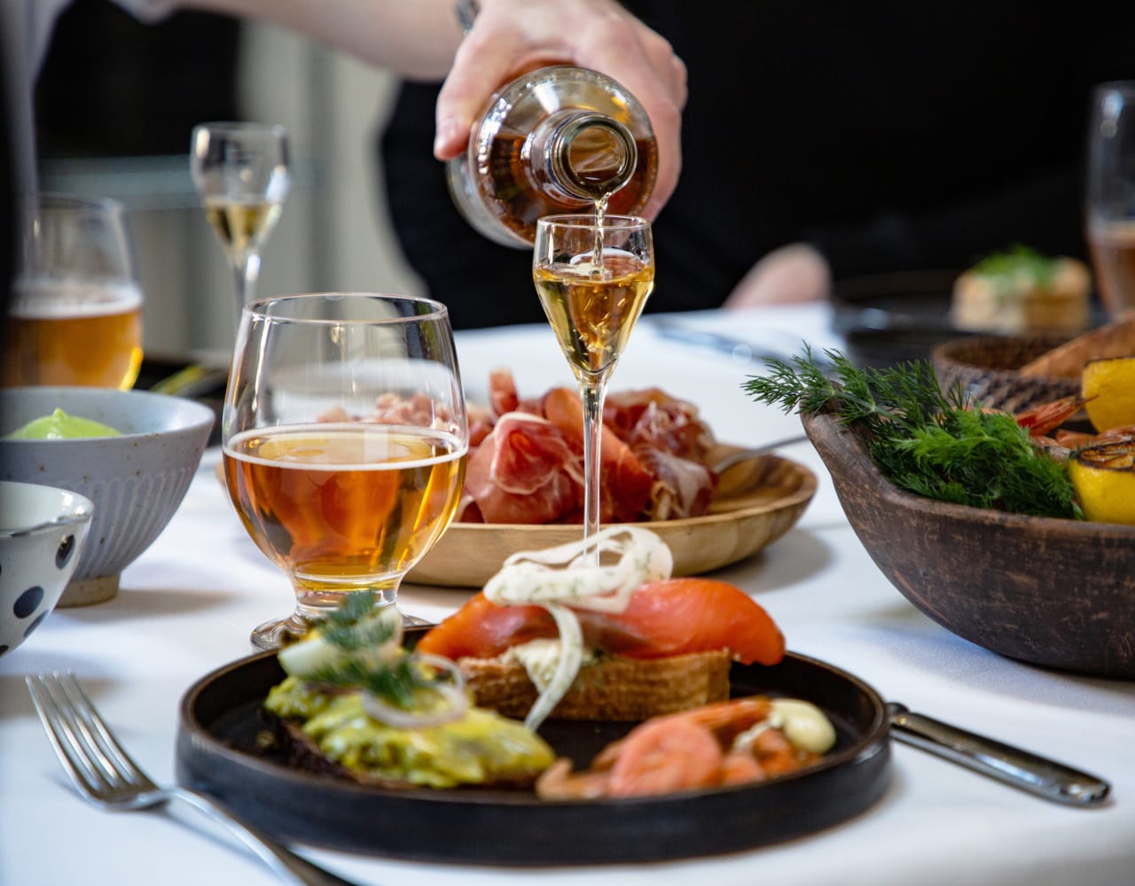 Linie Aquavit table setup