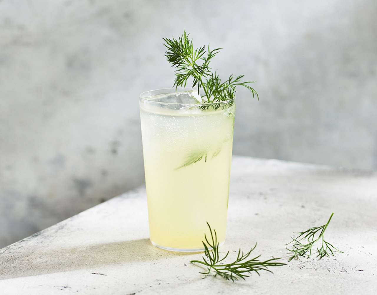 Apple & Dill drink med OPA