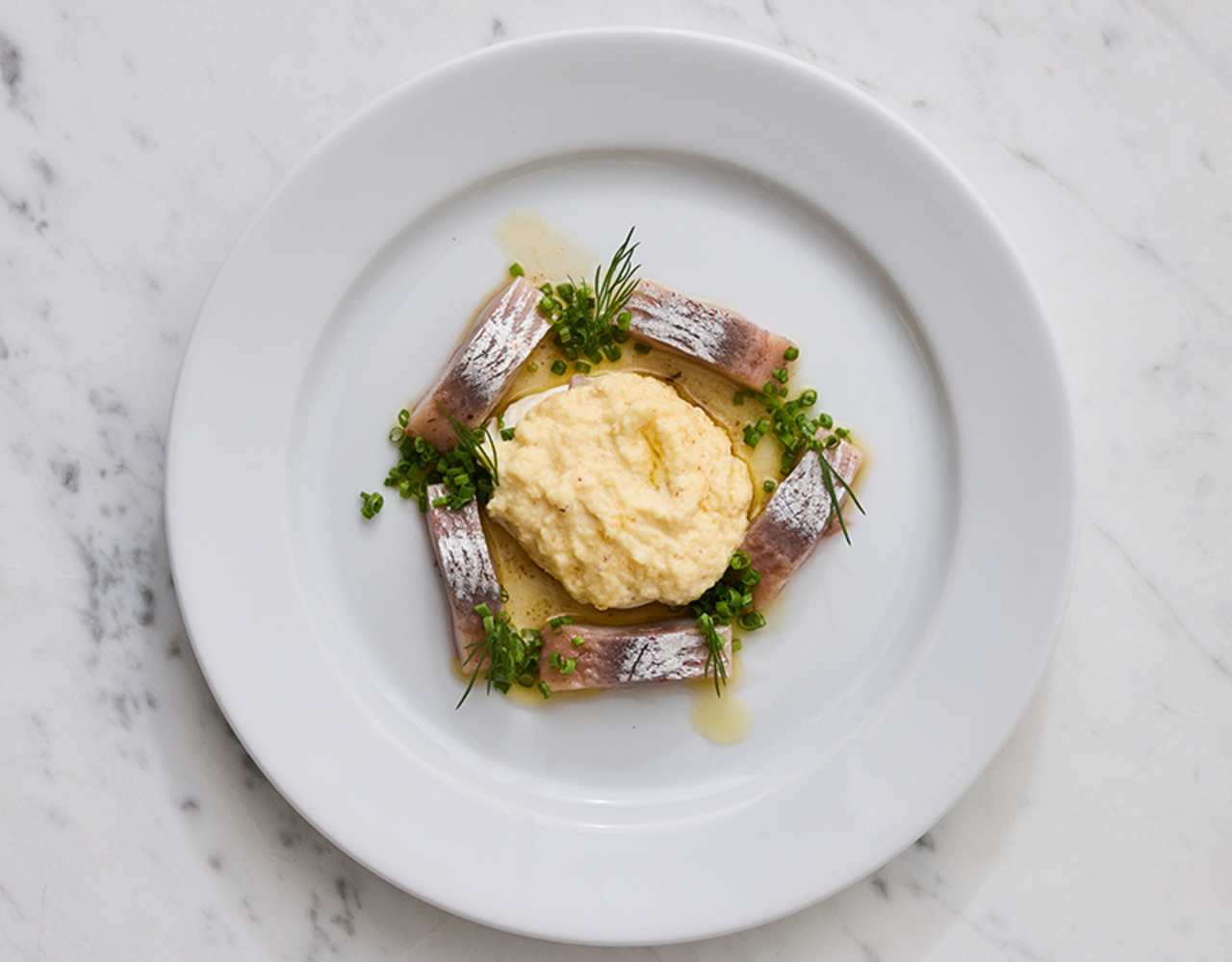 Äggcrème, matjes, gräslök till Aalborg 