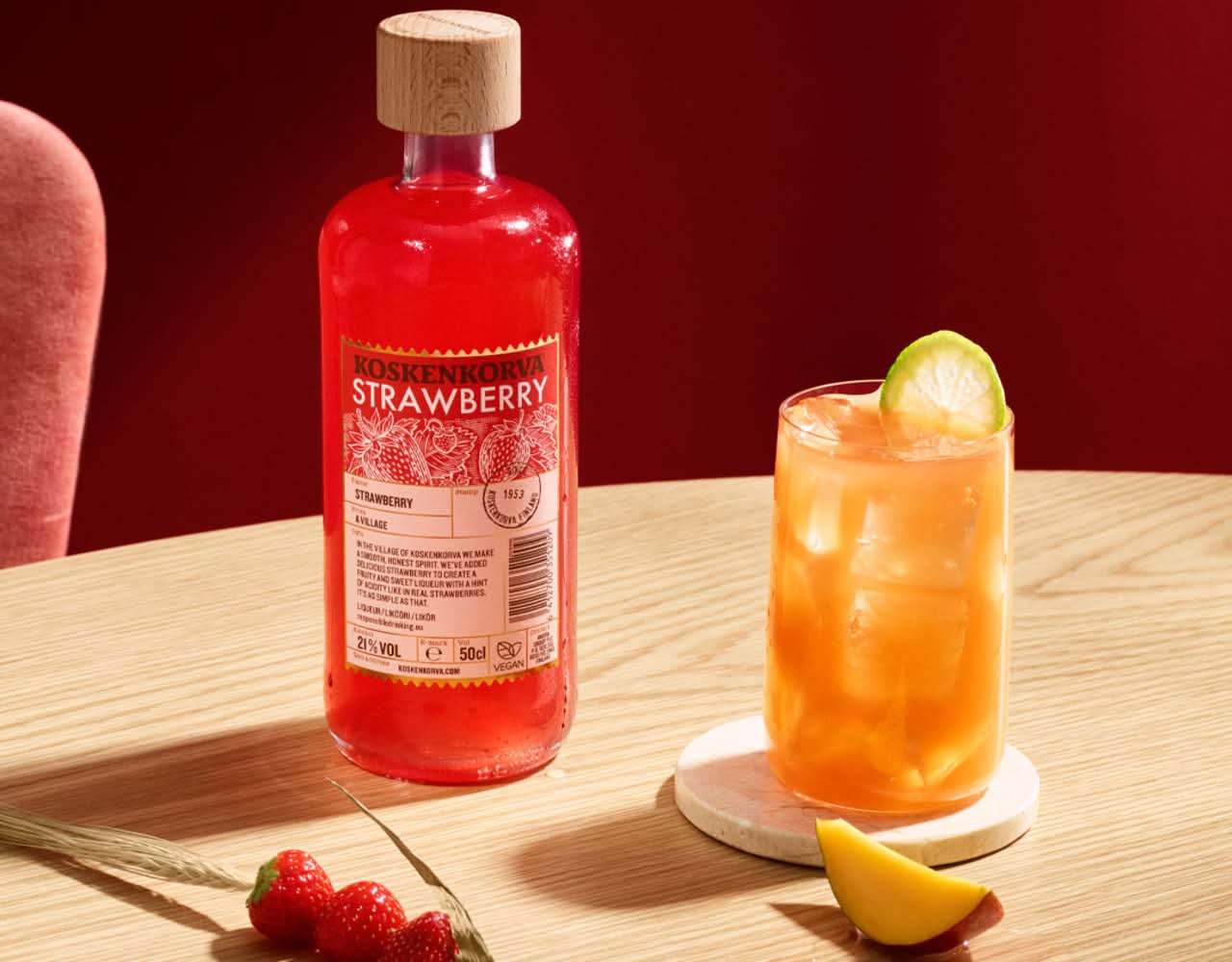 Koskenkorva Strawberry Mango drink