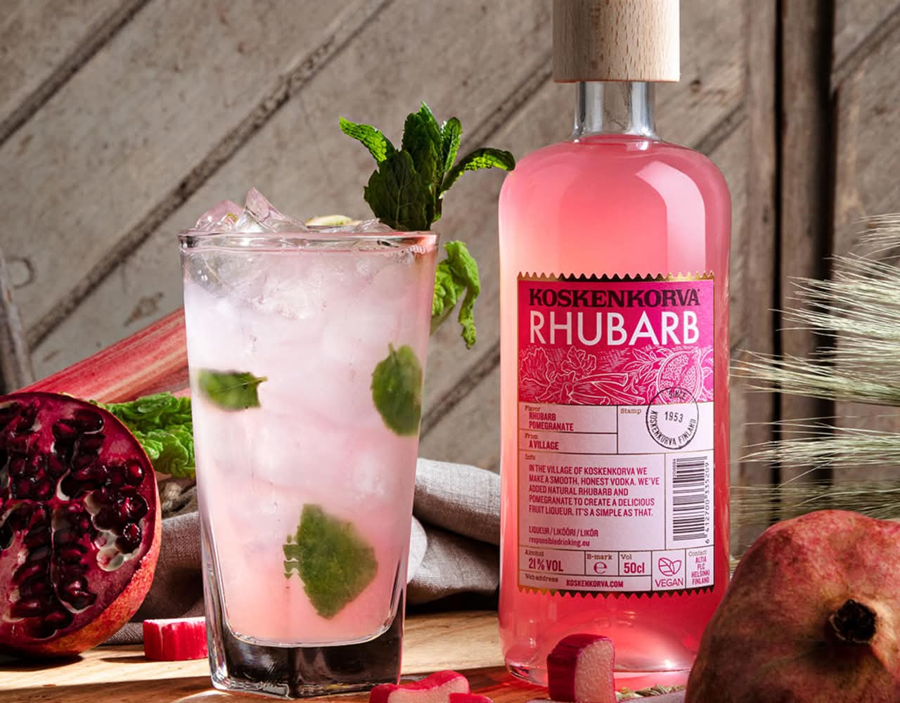 Koskenkorva rabarbermojito