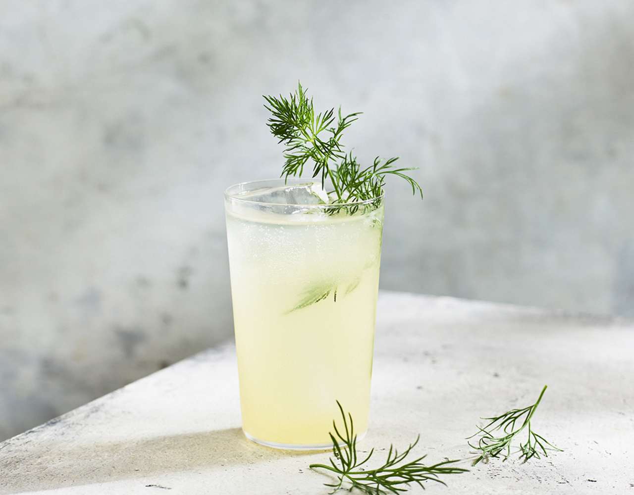 Drinken Apple & Dill med O.P. Anderson Dill