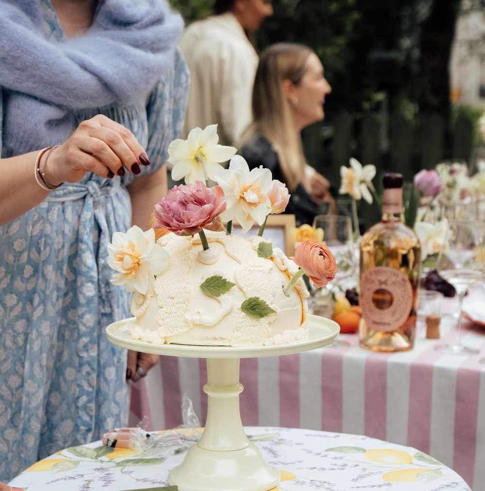 Pasqua 11 minutes kesäjuhlat kakku Joanna Suomalainen