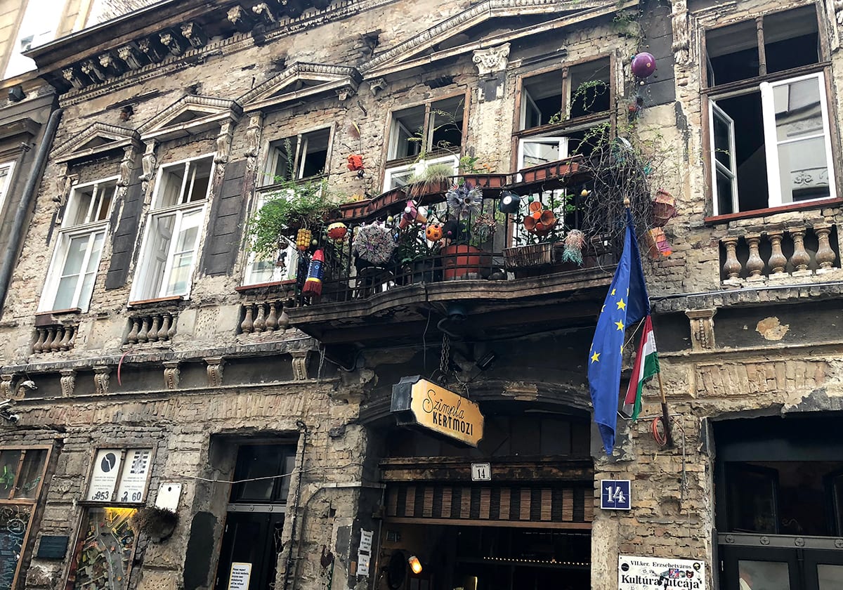 Szimpla Kert