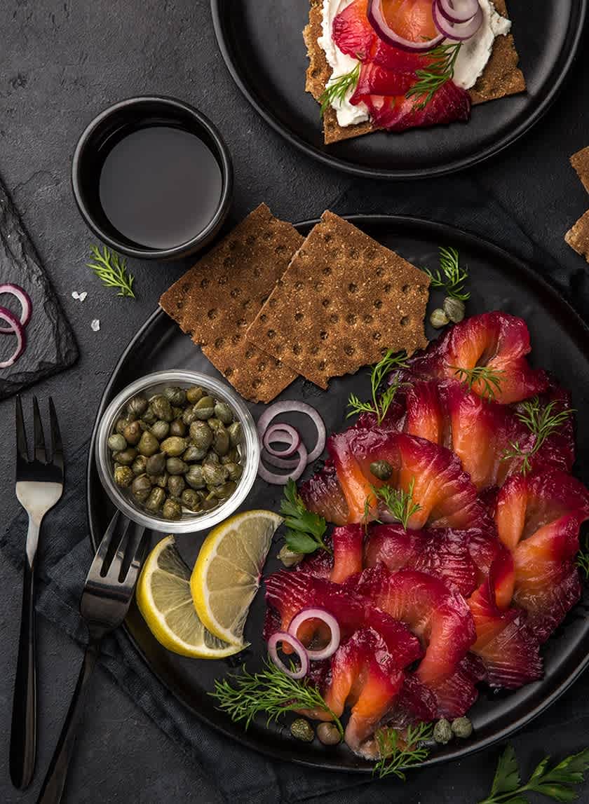 Rödbetsgravad lax