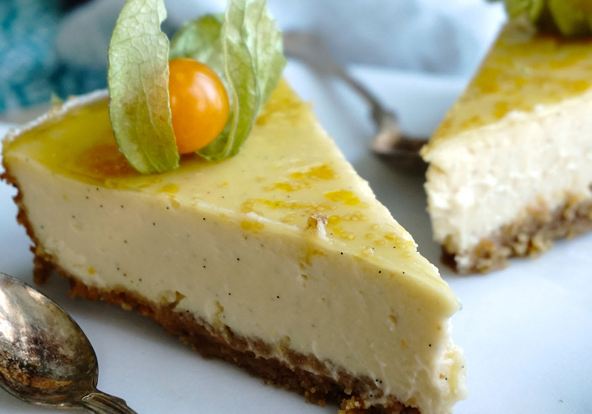 Cheesecake med dessertvin.