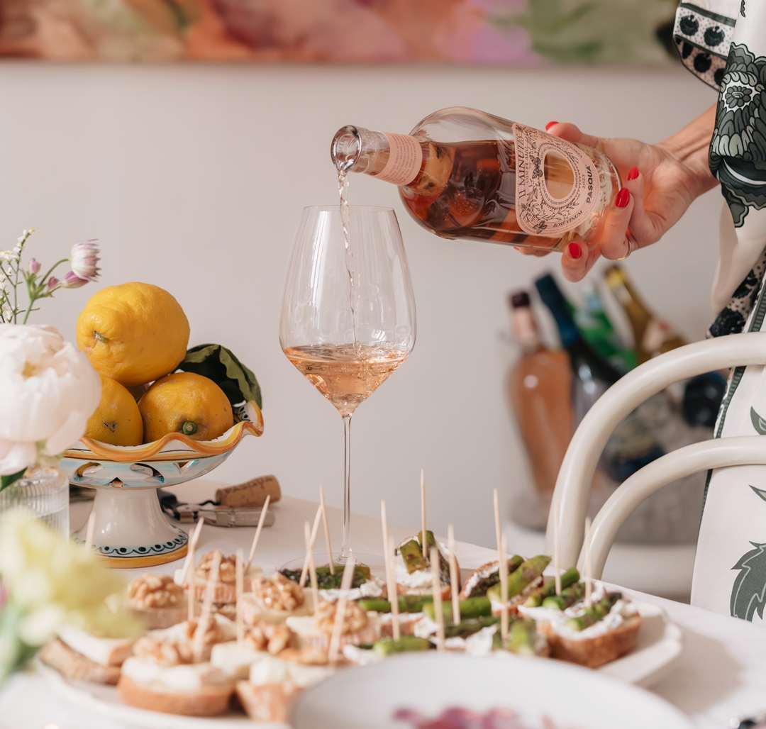 Pasqua_11_minutes_rose_JOANNASUOMALAINEN