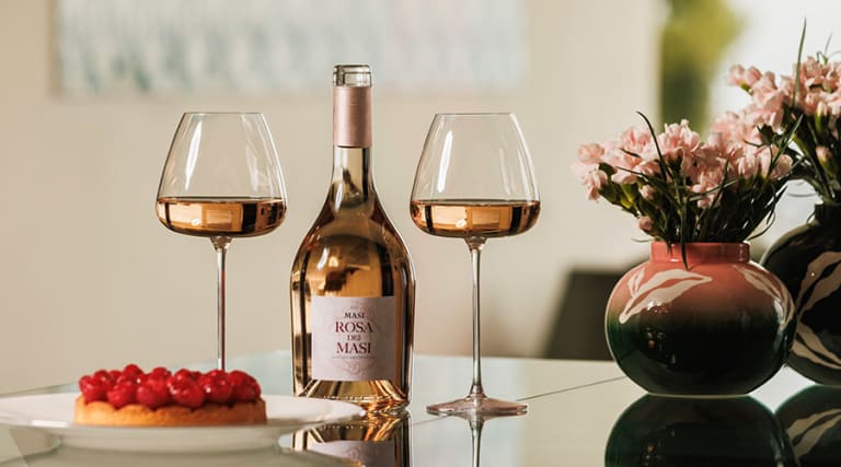 Kerge ja meeldiva happesusega roosa vein