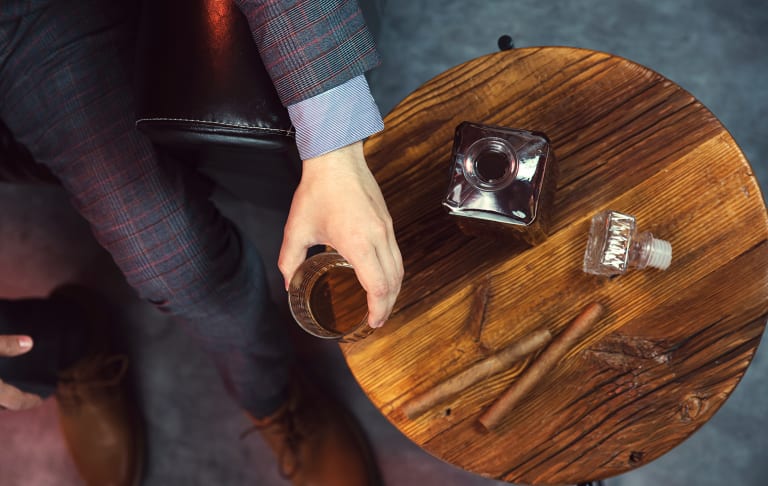 Kuidas säilitada kanget alkoholi