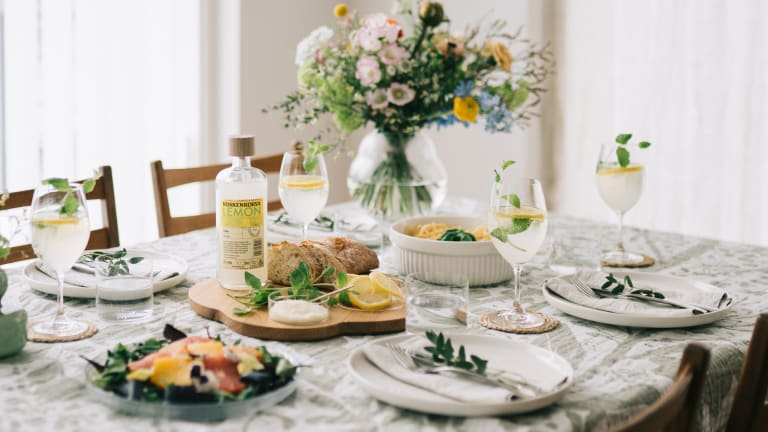 Lemon Spritz Cocktail mit Koskenkorva Zitronenlikör