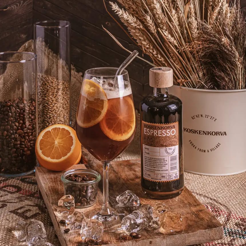 Itaaliapärane aperitiiv-kohvikokteil