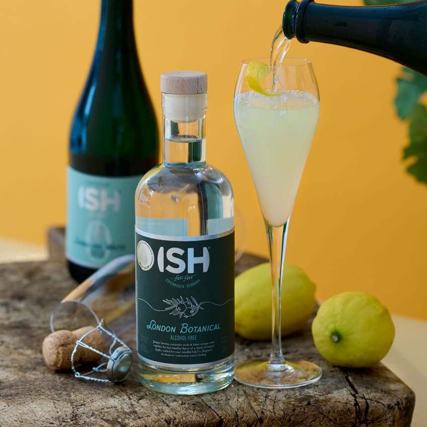 French 75 kihisev alkoholivaba dzinnikokteil