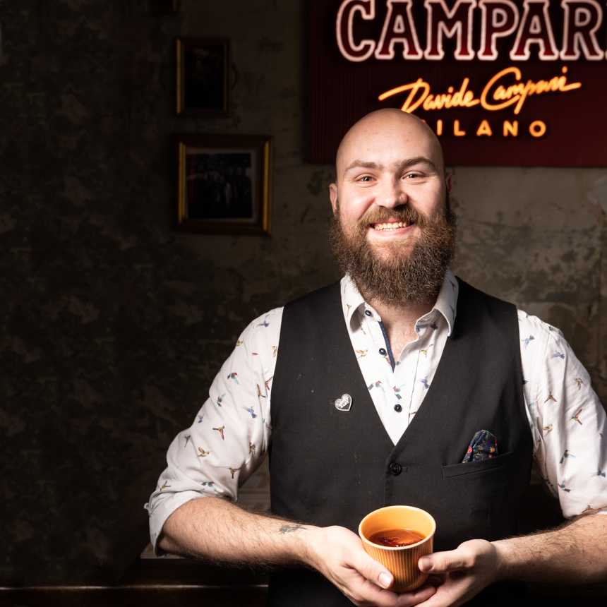 Kokteil Camparist ja külmpruulitud kohvist