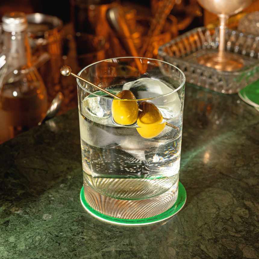 Sünk alkoholivaba Martini Tonic kokteili pilt