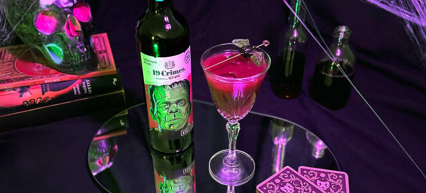 Halloweeni teemaline veinikokteil Spooky Sangri-boooo 