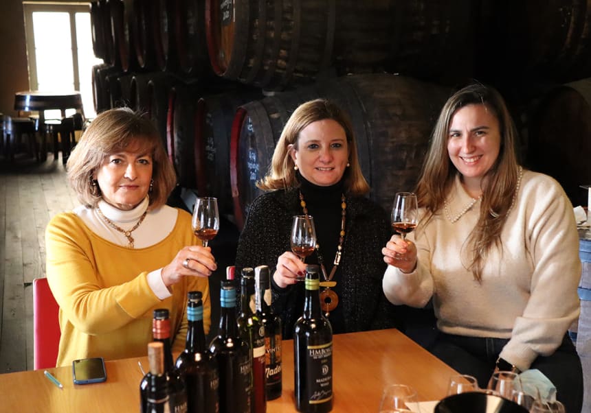 Helena Borges Fontes, Maria Isabel Borges Gonçalves och Melissa Castro