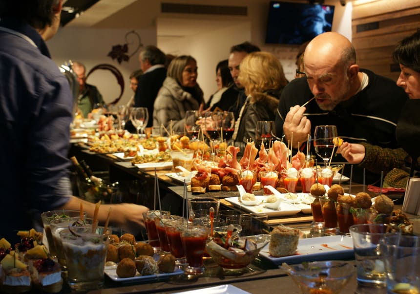 Pinchos på Calles del Laurel 