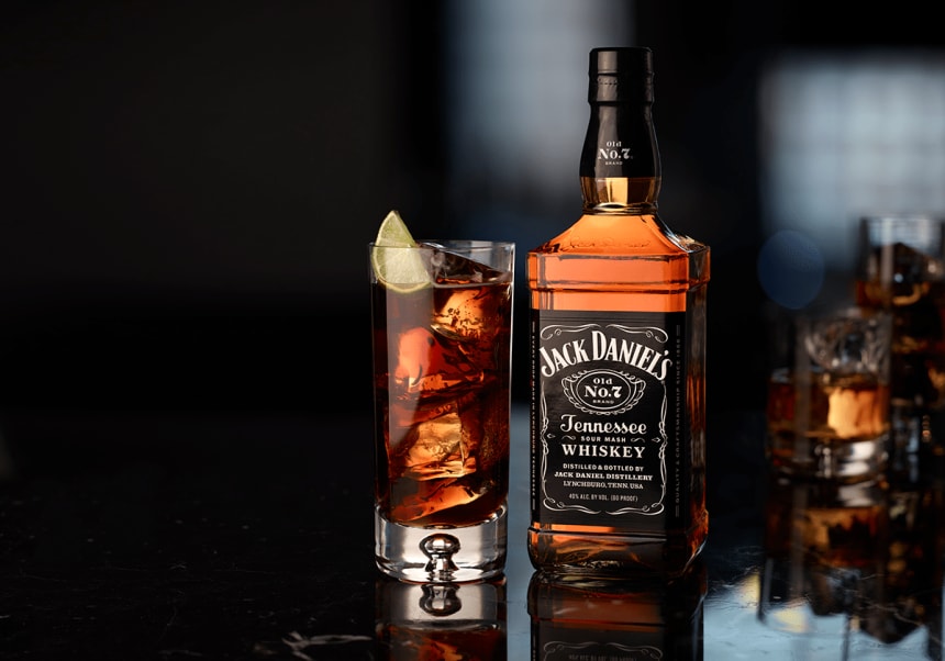 Jack Daniel's Old No. 7 med glas