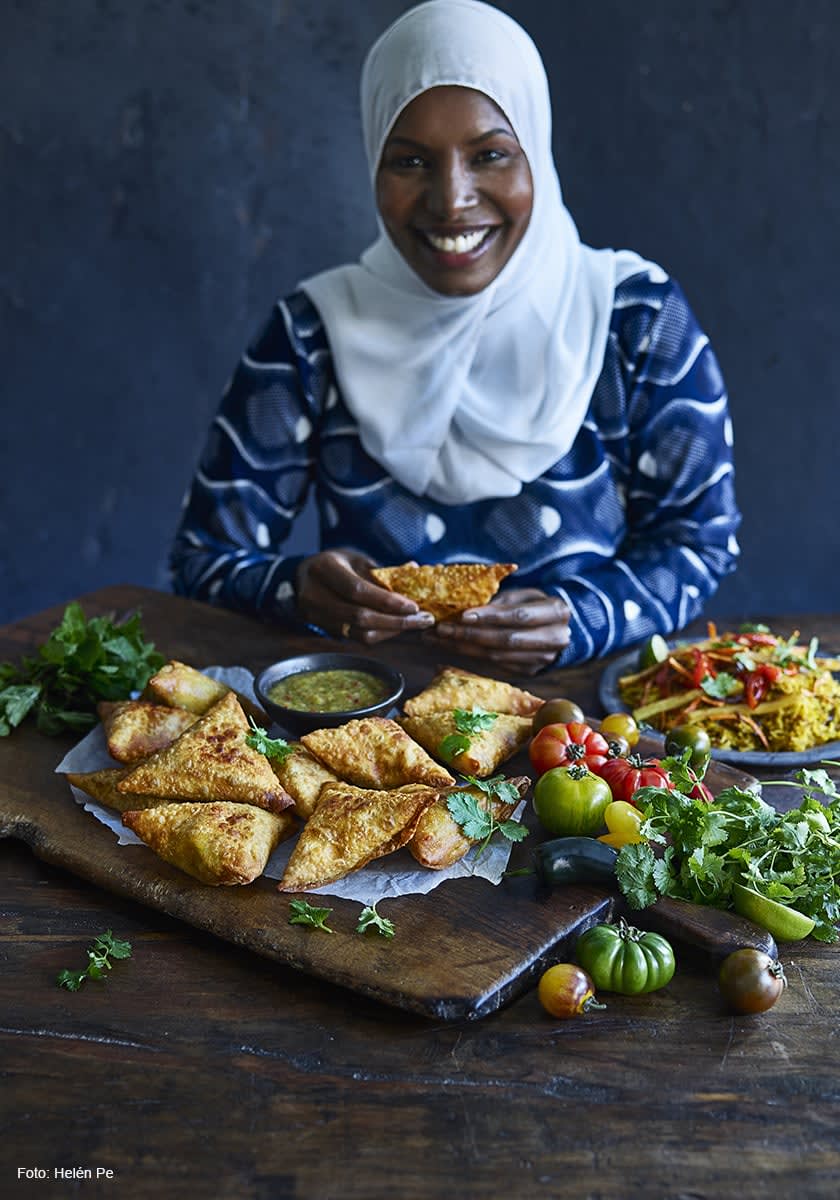 Khadija Mohamud med piroger