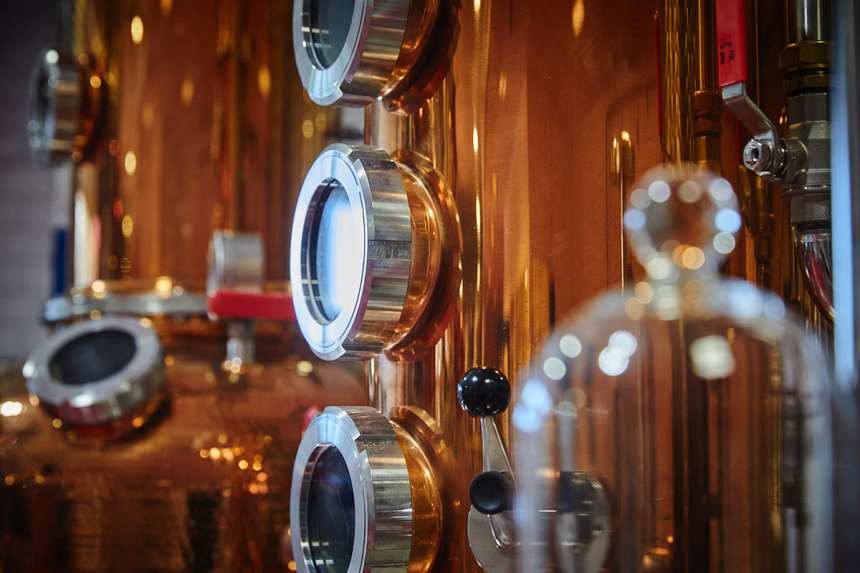 Kopparpannor på O.P. Anderson Distillery
