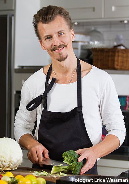 Paul Svensson med grönsaker