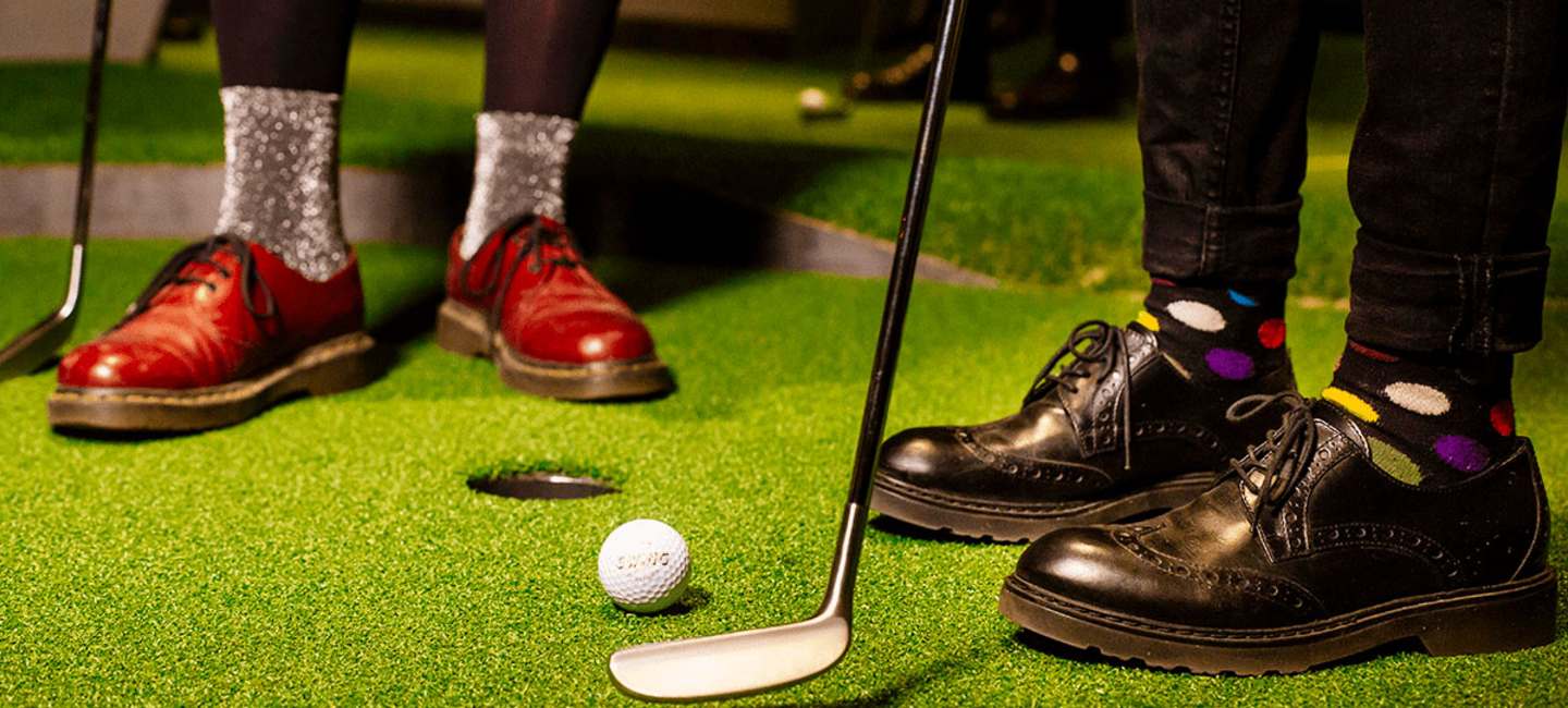 Minigolfbanan inomhus på Swing by Golfbaren