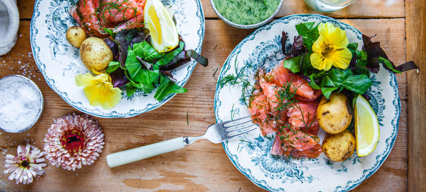 Gravad lax med hovmästarsås