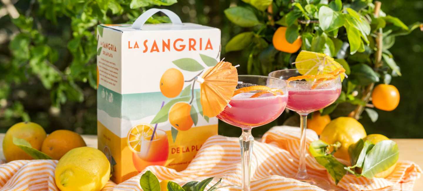 Shaken sangria med La Sangria de la Playa på bag-in-box.